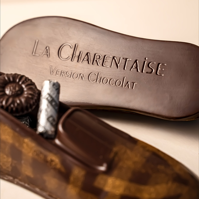 Charentaise en chocolat faite main par la chocolaterie Duceau à Angoulême